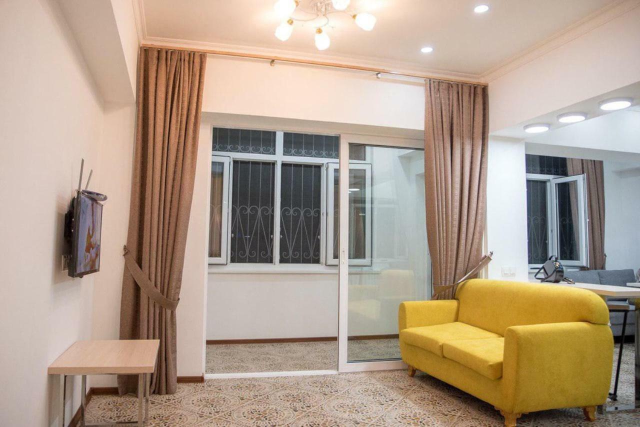 Студия В Центре Ташкента Tashkent Exterior foto